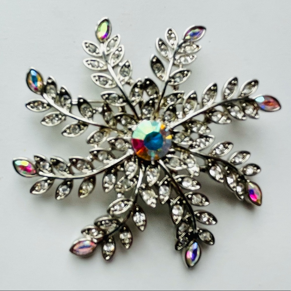 Avon Silver-Tone Snowflake Brooch w/ Rhinestones